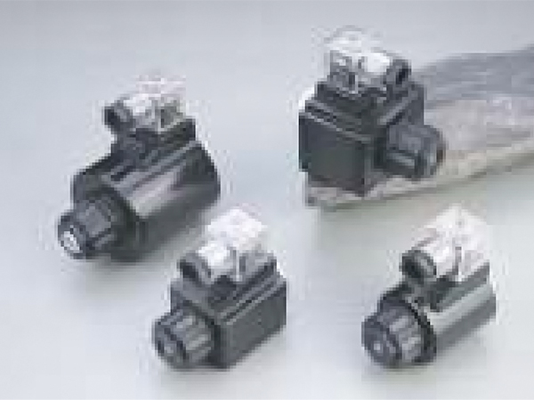 油圧用のMFZ11 DCソレノイド